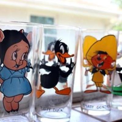Lots of character glasses from1973 Pepsi 