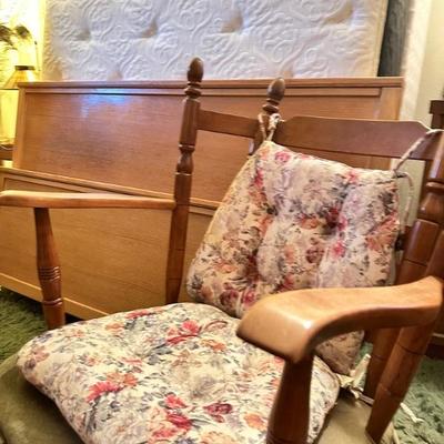 Another beautiful vintage rocker