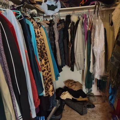 Ladies clothes