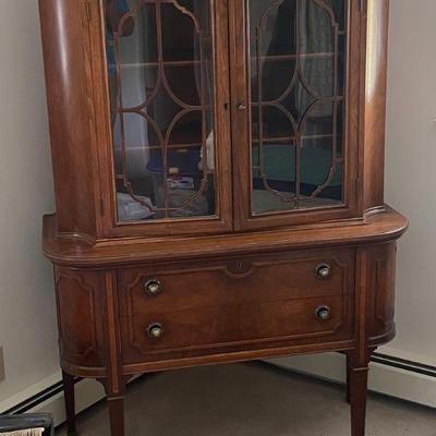 Antique display cabinet two shelves and two drawers