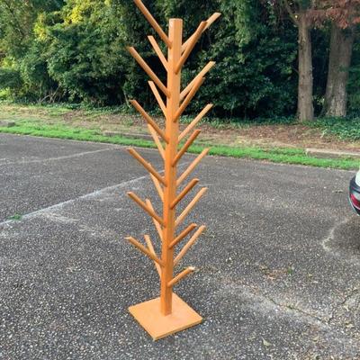 Hat rack 