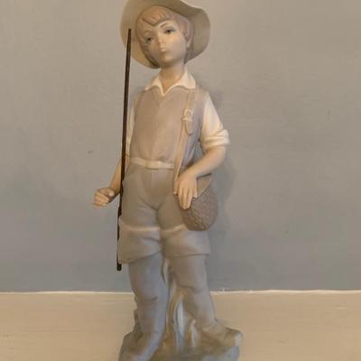Lladro Fisher boy