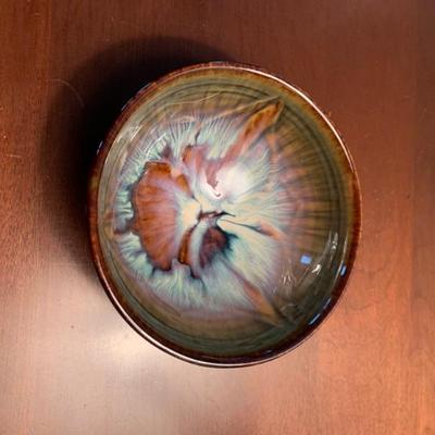 Luster finish pottery