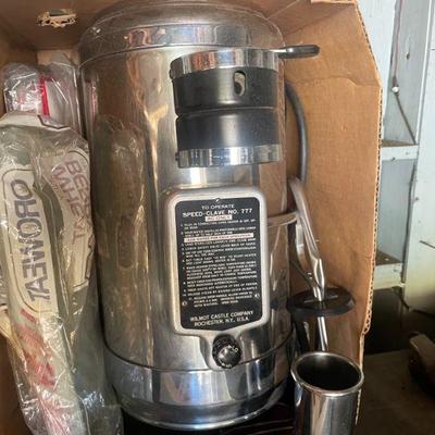 Estate sale photo