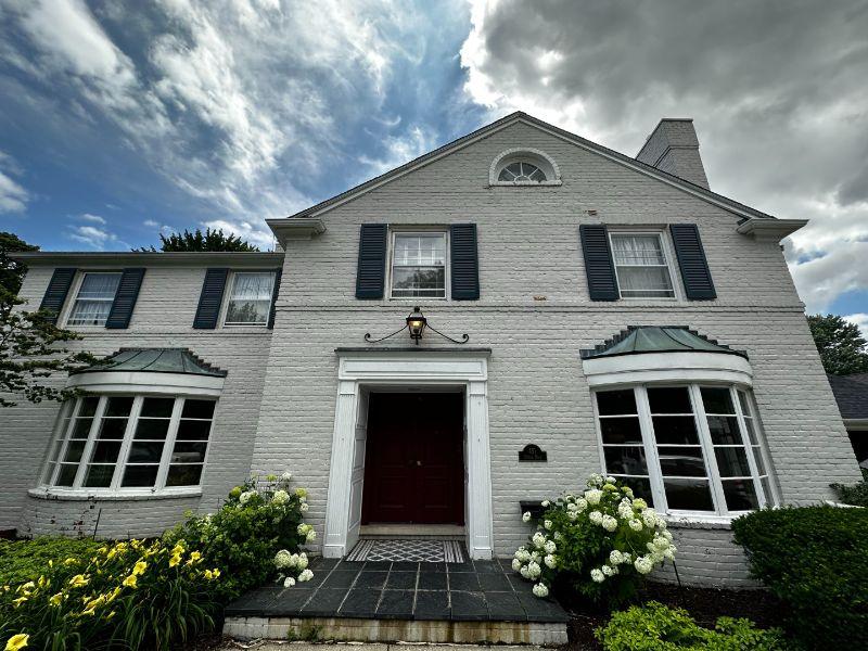 Grosse Point Woods Estate Sale