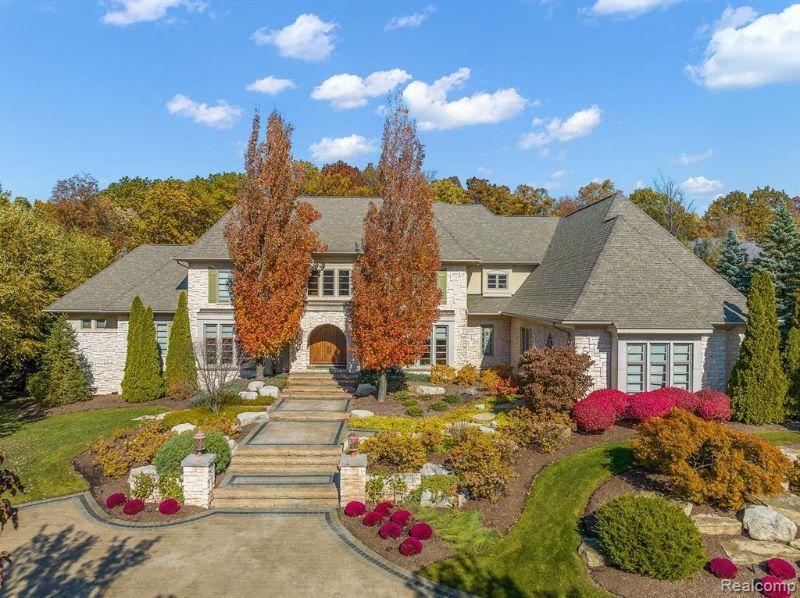 2.9 Mil Luxury Rochester Estate Sale