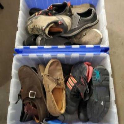 #4028 â€¢ 12 Pairs Of Shoes
