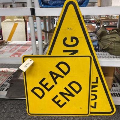 #2634 â€¢ Dead End and No Passing Road Signs
