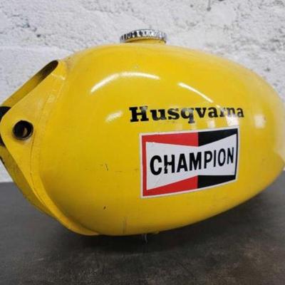 #1072 â€¢ Husqvarna Motorcycle Gas Tank
