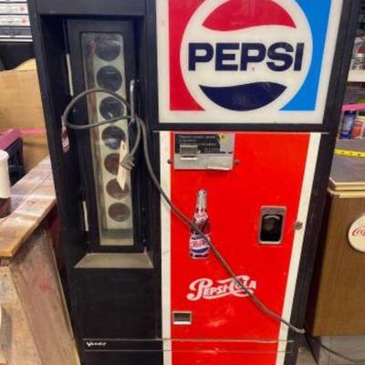 #4324 â€¢ Original Working Pepsi soda bottle dispenser
