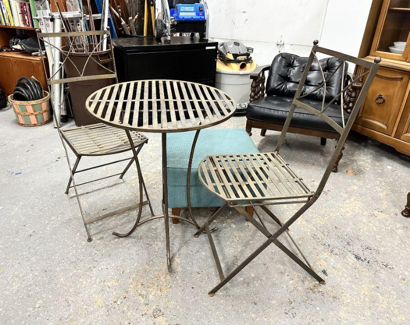 Cait's Mokena Warehouse Estate Sale