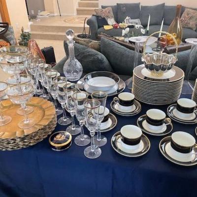 Cathy Hardwick "Velvet" for Mikasa fine china