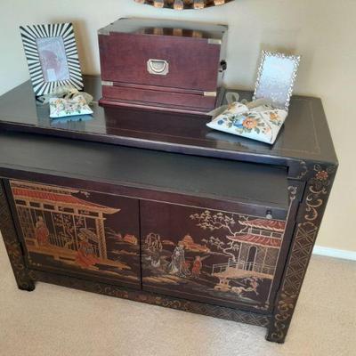 Vintage Asian cabinet