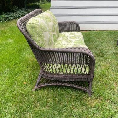 Lloyd Flanders Wicker Furniture loveseat