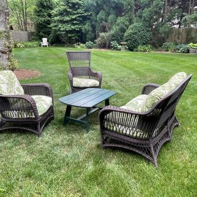 Lloyd Flanders Wicker Furniture (table is available, but not Lloyd Flanders)