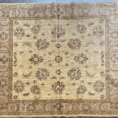 Pakistani Hand-Knotted Rug 6'7