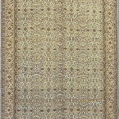 Turkish Hand-Knotted Rug 6' x 9'4