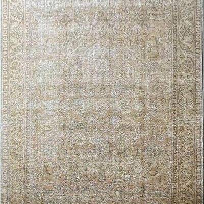 Hand Knotted Pakistani Rug 12'8