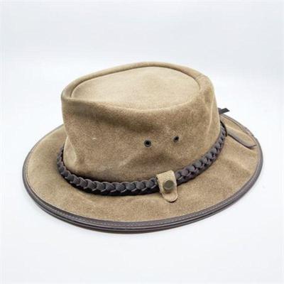 Lot 201   0 Bid(s)
The Yukon Hat by Minnetonka, Brown Leather