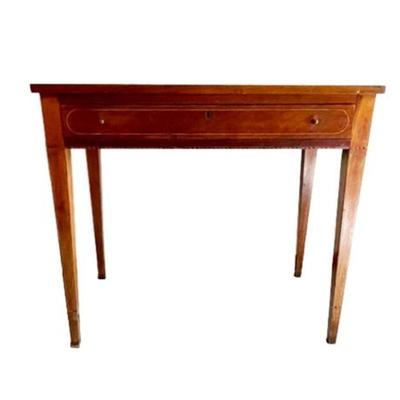 Lot 034   0 Bid(s)
Early 19th Century Banded and Inlaid Desk