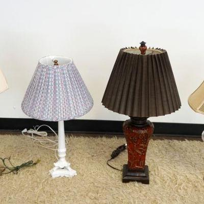 1177	LOT OF 4 ASSORTED DECORATIVE TABLE LAMPS	LOT OF 4 ASSORTED DECORATIVE TABLE LAMPS
