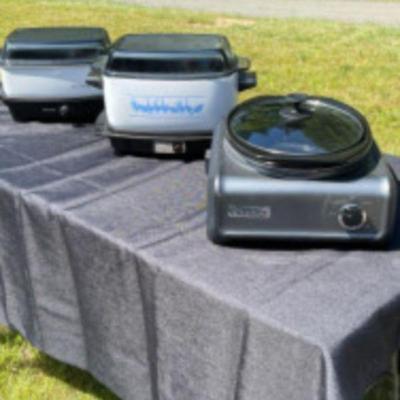 Crock Pot Warmer/Cooker, 2 Buffet Warmers
