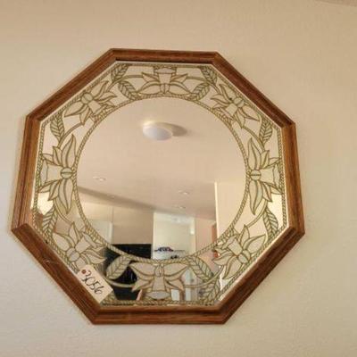 #3056 â€¢ Decorative Wall Mirror
