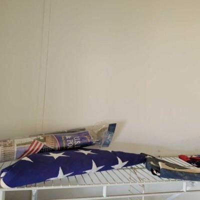 #3070 â€¢ 4 Assorted American Flags
