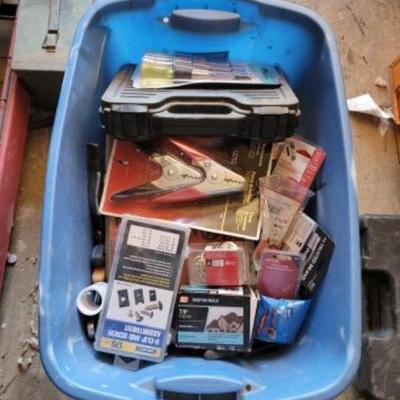 #2569 â€¢ Assorted Tools
