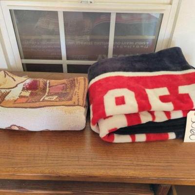 #3060 â€¢ 2 Blankets

