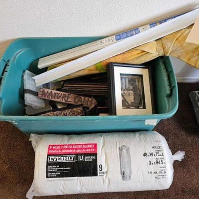 #3300 â€¢ Umbrella, Water Heater Blanket. Placemats, Storage Bins and...
