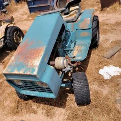 #1164 â€¢ Tractor
