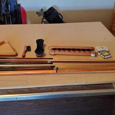 #3408 â€¢ Pool accessories
