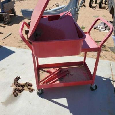 #2667 â€¢ Rolling Tool And Job Smart Cleaning Tank
