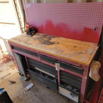 #2560 â€¢ Milwaukee Mobile Workbench
