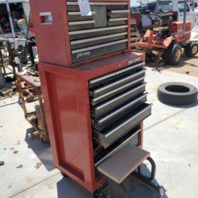 #2652 â€¢ Craftsman Tool box 17 Dressers and Mechanic Rolling Chair
