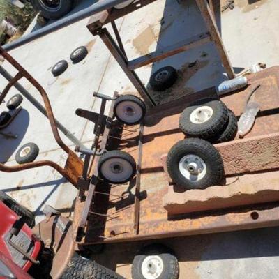 #2642 â€¢ Metal Rolling Push Cart
