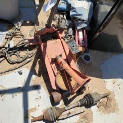 #2648 â€¢ Car Jack and Jack Stands
