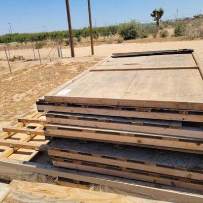 #4004 â€¢ Stack Of Ply Wood
