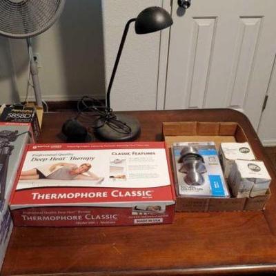 #3544 â€¢ Tri pod Heating pad Desk Lamp door knob and deadbolt
