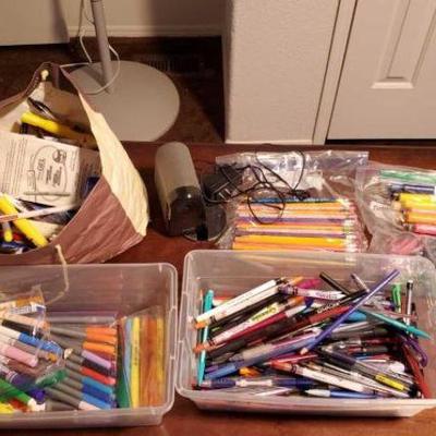 #3528 â€¢ Art Supplies
