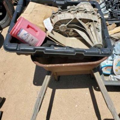 #2720 â€¢ Transfer Case And Wheel Barrel
