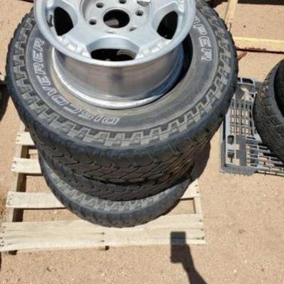 #2042 â€¢ Wheels And Tires 16" inch Wheels, Tires lt 265/75R16
