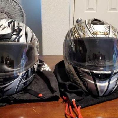 #3534 â€¢ Two Closed Face XL Motorcycle Helmets. Snell Scorpion...
