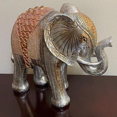 Chippy decorative elephant