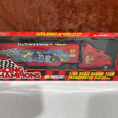 Racing Champions Team Transporter 1:64