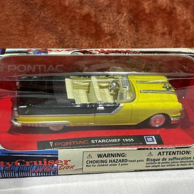 1:43 1955 Pontiac Starchief
