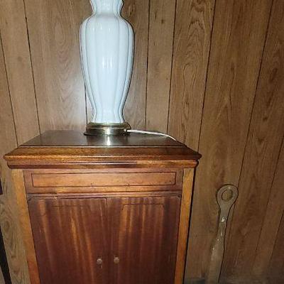 Record player cabinet