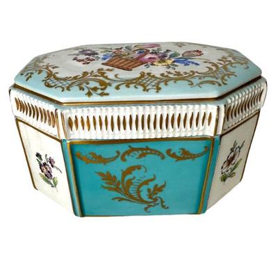 Porcelain hand painted dresser box