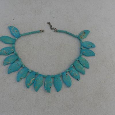 Vintage Turquoise Leaf Necklace - 18